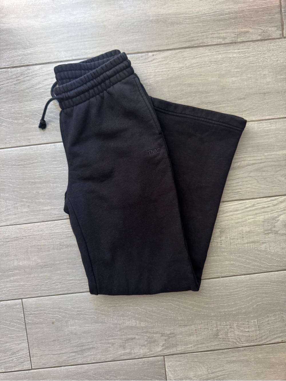 Aritzia TNA Black Drawstring Track Pants - Picture 2 of 6